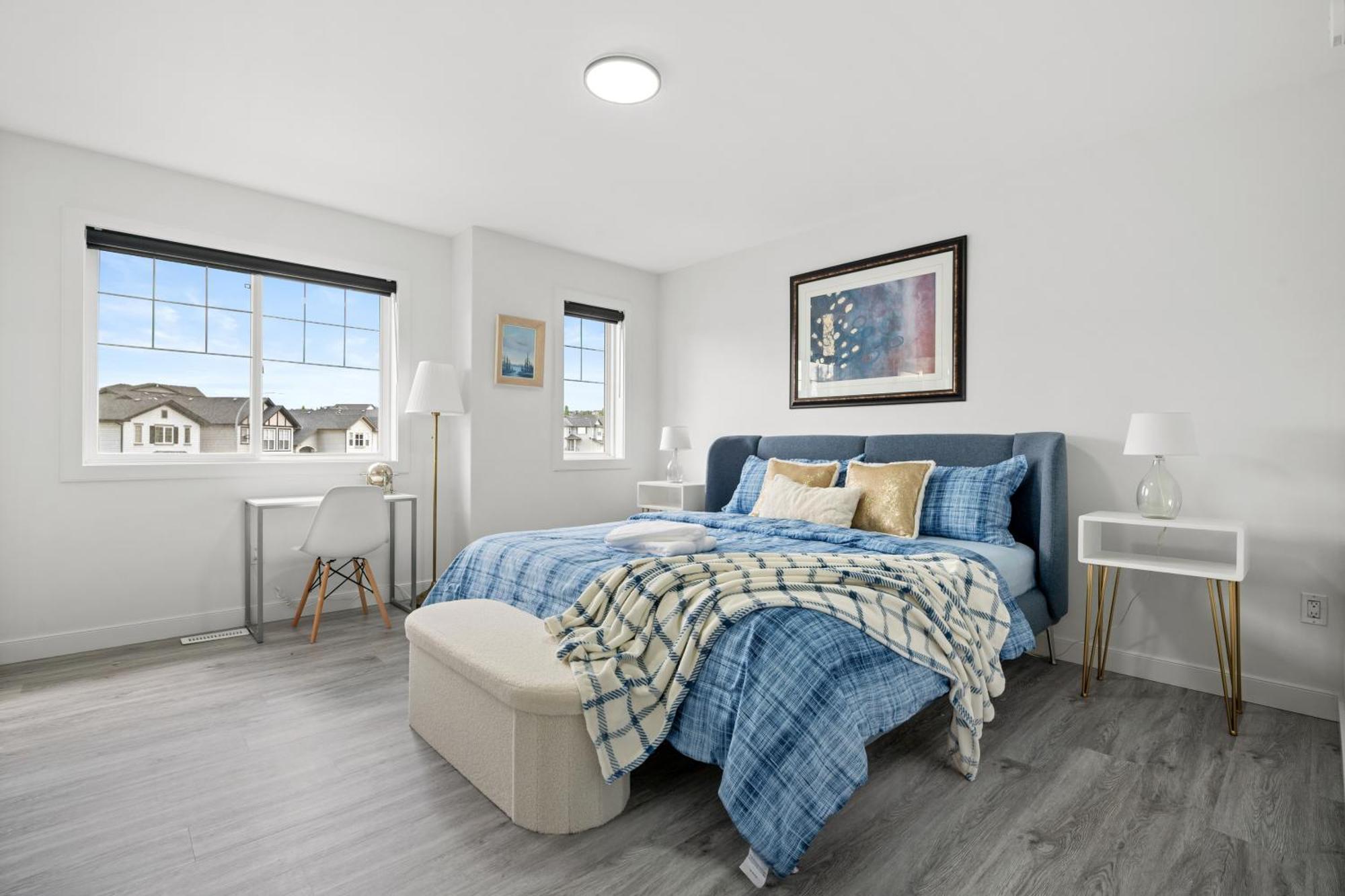 Luxury Lakeview Home - 2500Sqft Of Private Space With 5 Beds, 4 Bath, 2 Living Rooms, Kitchen, Ac, Jacuzzi, 18-Min To Airport, 20-Min To Downtown, 80-Min To Banff YYC 외부 사진